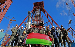 Работники «Белнефтехима». Фото с сайта belneftekhim.by Работники «Белнефтехима». Фото с сайта belneftekhim.by