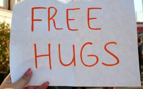 Фото из группы Free Hugs Moscow во «ВКонтакте» Фото из группы Free Hugs Moscow во «ВКонтакте»