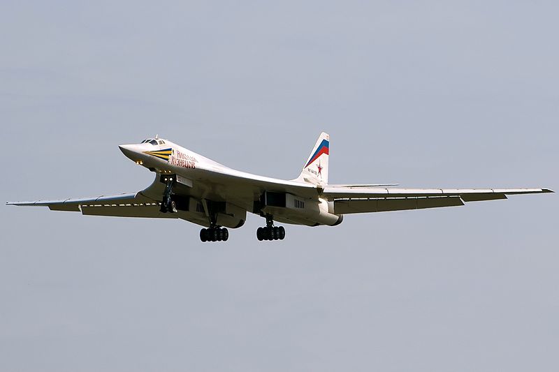 Бомбардировщик ТУ-160. Фото сайта wikimedia.org Бомбардировщик ТУ-160. Фото сайта wikimedia.org
