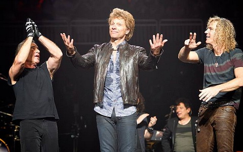 Bon Jovi. Фото Дэвида Бергмана с офстраницы группы в Facebook Bon Jovi. Фото Дэвида Бергмана с офстраницы группы в Facebook