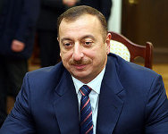 Ильхам Алиев. Фото с сайта ilhamaliev.com.sitew.com Ильхам Алиев. Фото с сайта ilhamaliev.com.sitew.com