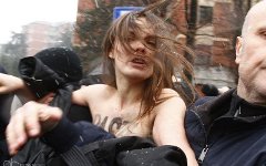 Фото с сайта femen.org Фото с сайта femen.org