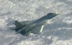 Истребитель Т-50. Фото с сайта mil.ru