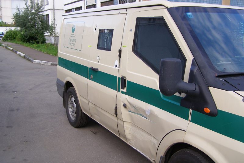 Инкассаторский автомобиль. Фото с сайта radioscanner.ru Инкассаторский автомобиль. Фото с сайта radioscanner.ru