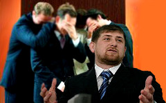 Разман Кадыров. Коллаж © KM.RU Разман Кадыров. Коллаж © KM.RU