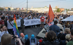 Митинг 6 мая 2012 года. Фото Александра и Тани Симо с сайта simo.ru Митинг 6 мая 2012 года. Фото Александра и Тани Симо с сайта simo.ru