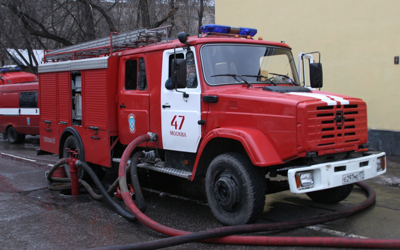 Пожарная машина © KM.RU