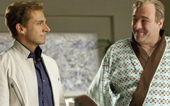 Стив Карелл и Джеймс Гандольфини. Фото с сайта kinopoisk.ru 