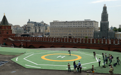 Вертолетная площадка в Кремле © РИА Новости, Алексей Филиппов Вертолетная площадка в Кремле © РИА Новости, Алексей Филиппов