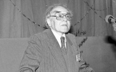 Сигурд Шмидт. Фото Ю.Н. Частова для газеты «Переславская неделя» Сигурд Шмидт. Фото Ю.Н. Частова для газеты «Переславская неделя»