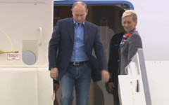 Владимир Путин прибыл на саммит G8. Кадр телеканала Sky News Владимир Путин прибыл на саммит G8. Кадр телеканала Sky News