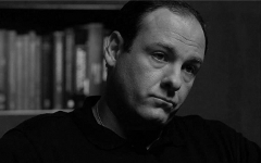 Джеймс Гандольфини. Кадр из сериала «Клан Сопрано»