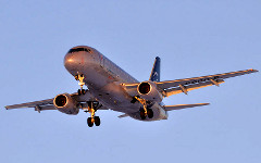 SSJ-100. Фото с сайта wikimedia.org SSJ-100. Фото с сайта wikimedia.org
