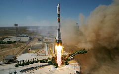 Запуск ракеты на «Байконуре». Фото с сайта federalspace.ru Запуск ракеты на «Байконуре». Фото с сайта federalspace.ru