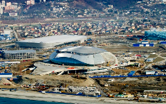 Большая ледовая арена в Сочи. Фото с сайта 2014-sochi-olimpiada.ru Большая ледовая арена в Сочи. Фото с сайта 2014-sochi-olimpiada.ru