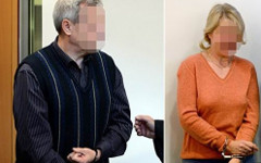 Андреас и Хайдрун Аншлаг в зале суда. Фото с сайта peoples.ru Андреас и Хайдрун Аншлаг в зале суда. Фото с сайта peoples.ru