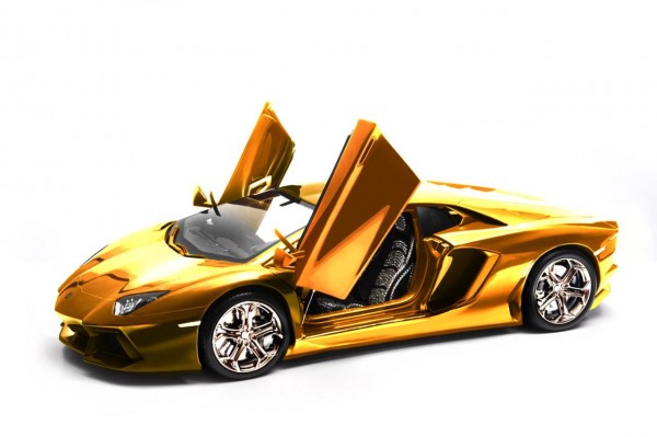 Lamborghini Aventador LP 700-4. Фото с сайта luxlux.net Lamborghini Aventador LP 700-4. Фото с сайта luxlux.net