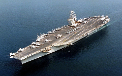 Авианосец Nimitz. Фото с сайта navsource.org