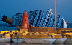 Costa Concordia. Фото с сайта wikipedia.org