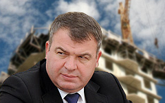 Анатолий Сердюков. Коллаж © KM.RU Анатолий Сердюков. Коллаж © KM.RU