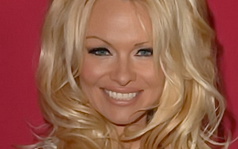 Памела Андерсон. Фото с сайта imdb.com Памела Андерсон. Фото с сайта imdb.com