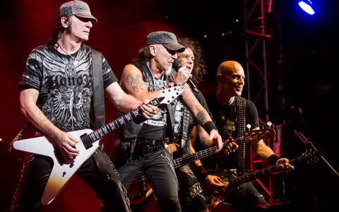 Accept © KM.RU, Наталья Ступникова