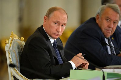 Владимир Путин и Владимир Фортов. Фото с сайта kremlin.ru Владимир Путин и Владимир Фортов. Фото с сайта kremlin.ru