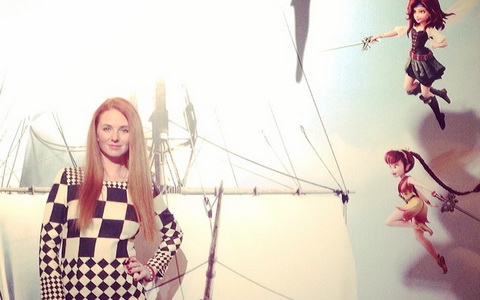 Лена Катина. Фото с офстраницы певицы в Facebook