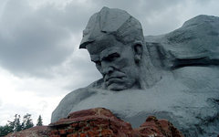 Монумент «Мужество». Фото Lena Armstrong с сайта wikimedia.org