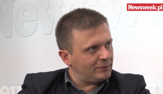 Матеуш Пискорски. Кадр с канала польского NewsWeek в YouTube
