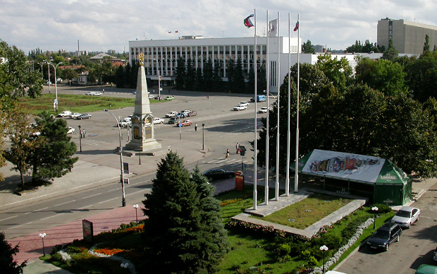 Тетральная площадь в Краснодаре. Фото Lite с сайта wikimedia.org Тетральная площадь в Краснодаре. Фото Lite с сайта wikimedia.org