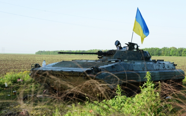 БМП на блок-посту Вооруженных сил Украины в Донецкой области © РИА Новости, Наталья Селиверстова БМП на блок-посту Вооруженных сил Украины в Донецкой области © РИА Новости, Ната