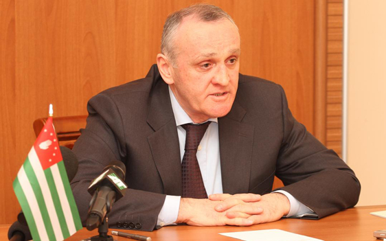 Александр Анкваб. Фото с сайта abkhaziagov.org Александр Анкваб. Фото с сайта abkhaziagov.org