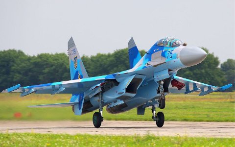 Су-27 ВВС Украины. Фото с сайта airliners.net