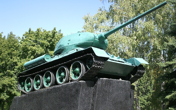 Памятник в городе Дружковка. Фото Artemka с сайта wikimedia.org Памятник в городе Дружковка. Фото Artemka с сайта wikimedia.org