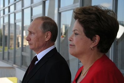 Владимир Путин и Дилма Русеф. Фото с сайта kremlin.ru