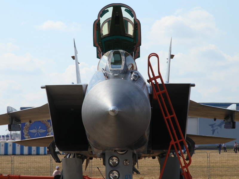 Истребитель МиГ-31 © KM.RU, Илья Шабардин Истребитель МиГ-31 © KM.RU, Илья Шабардин