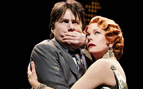 Мюзикл «Пули над Бродвеем». Промо-фото с сайта broadway.com