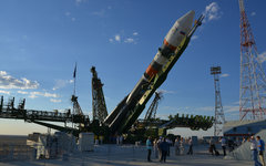 РКН Союз-2-1а с «Фотон-М4» на стартовой площадке космодрома Байконур. Фото с сайта samspace.ru РКН Союз-2-1а с «Фотон-М4» на стартовой площадке космодрома Байконур. Фото с сай