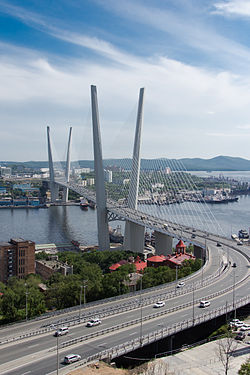 "Золотой мост" во Владивостоке. Фото с сайта wikimedia.org "Золотой мост" во Владивостоке. Фото с сайта wikimedia.org