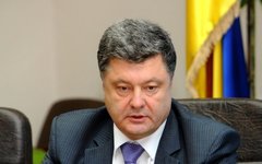 Петр Порошенко. Стоп-кадр с видео в YouTube Петр Порошенко. Стоп-кадр с видео в YouTube