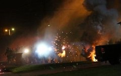 Беспорядки в Фергюсоне. Фото пользователя Twitter @PzFeed Top News Беспорядки в Фергюсоне. Фото пользователя Twitter @PzFeed Top News