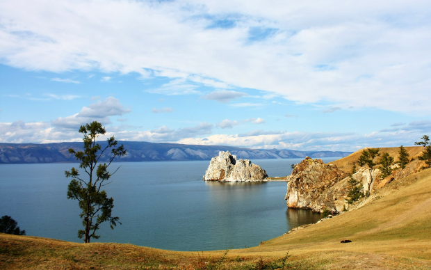 Озеро Байкал. Фото andrein с сайта radikal.ru Озеро Байкал. Фото andrein с сайта radikal.ru