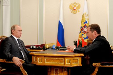 Владимир Путин и Дмитрий Медведев. Фото с сайта kremlin.ru Владимир Путин и Дмитрий Медведев. Фото с сайта kremlin.ru