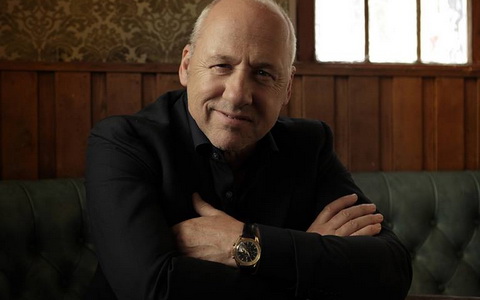 Марк Нопфлер. Фото с офстраницы музыканта в Facebook