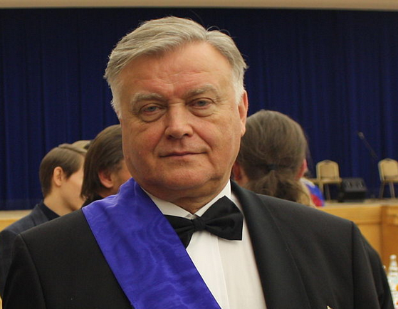 Владимир Якунин. Фото с сайта wikipedia.org Владимир Якунин. Фото с сайта wikipedia.org