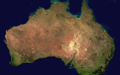 Австралия из космоса. Фото NASA с сайта wikimedia.org Австралия из космоса. Фото NASA с сайта wikimedia.org