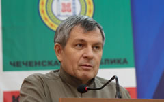 Дукуваха Абдурахманов. Фото с сайта parlamentchr.ru Дукуваха Абдурахманов. Фото с сайта parlamentchr.ru