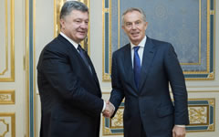 Петр Порошенко и Тони Блэр. Фото с сайта president.gov.ua