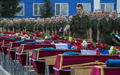 Церемония прощания с жертвами трагедии © РИА Новости, Алексей Мальгавко Церемония прощания с жертвами трагедии © РИА Новости, Алексей Мальгавко